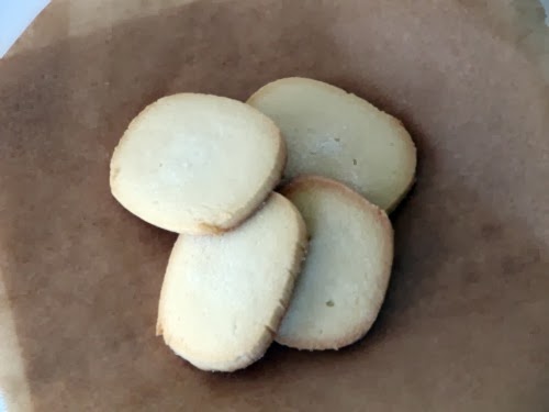 Lemon Sugar Cookies and More Hermes Windows!