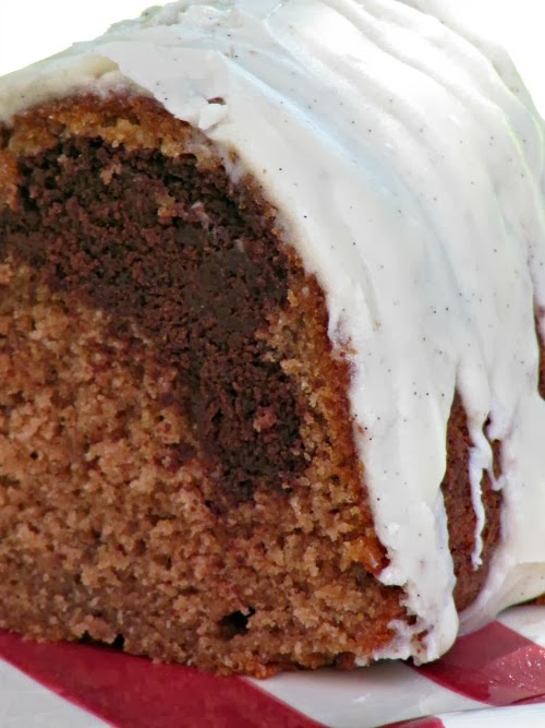 Velvet Brownie Cake with Vanilla Bean Glaze
