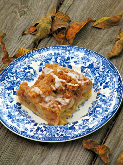 Slab apple pie with streusel topping.