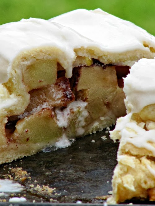 Slab apple pie with double crust.