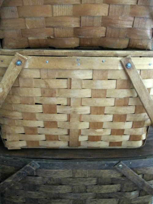 vintage picnic baskets, summer fun list. 