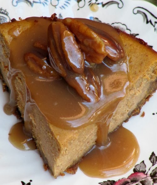 pumpkin-cheese-cake-pecan-praline-sauce-transferware.