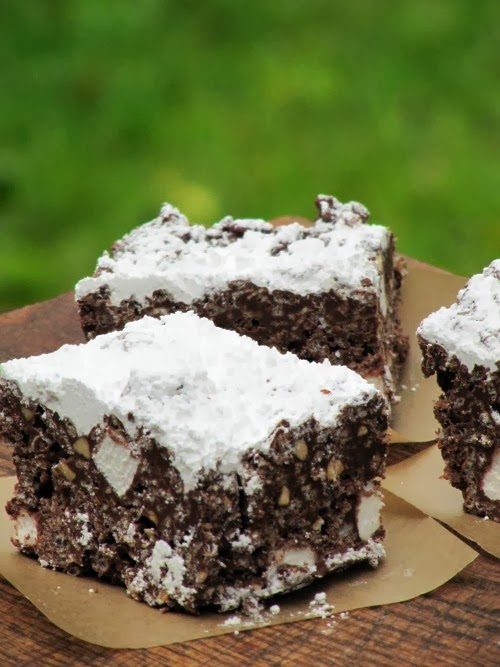puppy chow chocolate treats. 