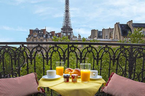 Friday Favorites from The Paris Apartment, Manger, Lil Luna, Traditional Home and More