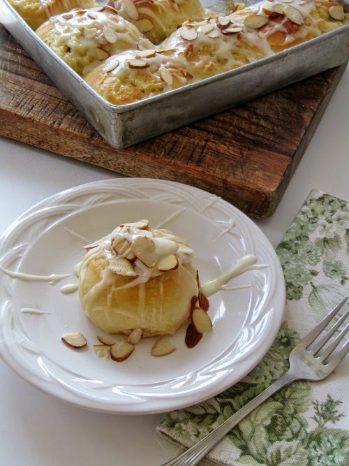 Almond Sweet Rolls