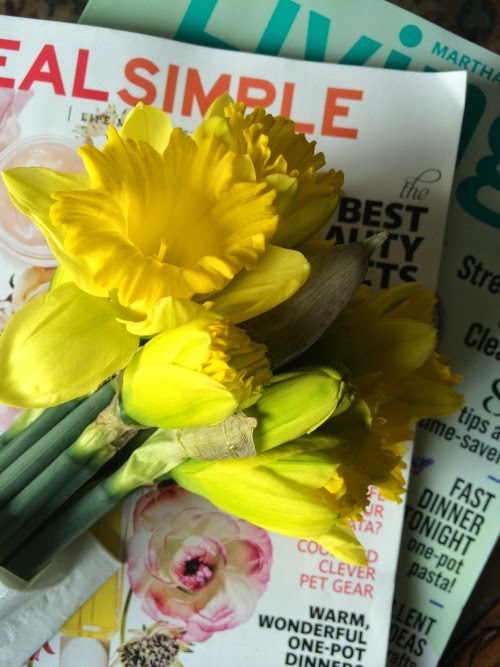 Friday Favorites from Madeleif, Bright Bold Beautiful, Suffolk Pebbles, Five Heart Home and More