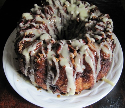Easy Rhodes Cinnamon Roll Monkey Bread