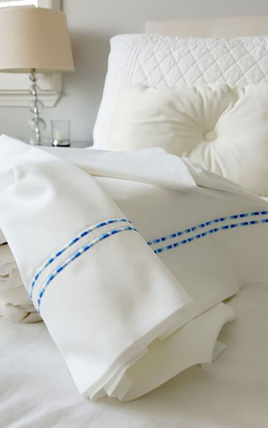 Pamper Yourself at the Holidays with Perfect Linens