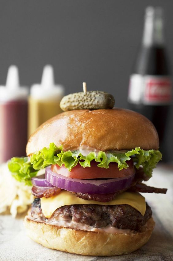 Friday Favorites from the Candid Appetite, Our Table of Seven, Hooked on Houses and More