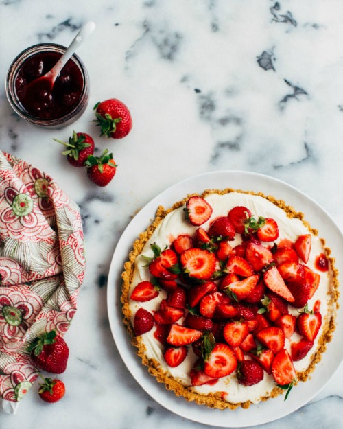 Friday Favorites from Foodess, Bon Apetit, Luxe Adventure Travel, The Chunky Chef and More