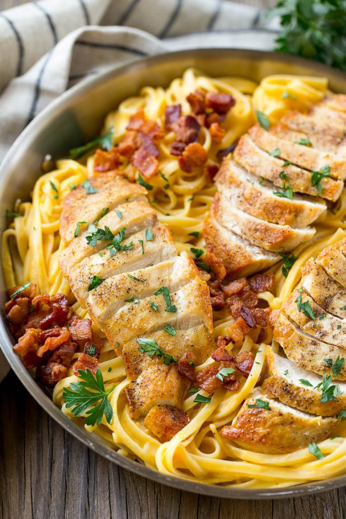 Friday Favorites from Dinner at the Zoo,  Town and Country, Chelsea’s Messy Apron, and More
