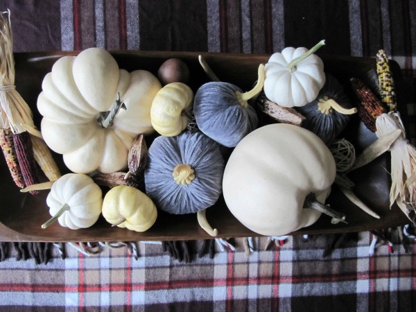 Friday Favorites from A Beautiful Mess, Life Made Simple, Tone on Tone, Omero and More