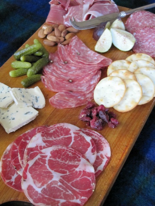Friday Favorites from Buy This Cook That, My Modern Met, Design Crush, Wit and Delight and More