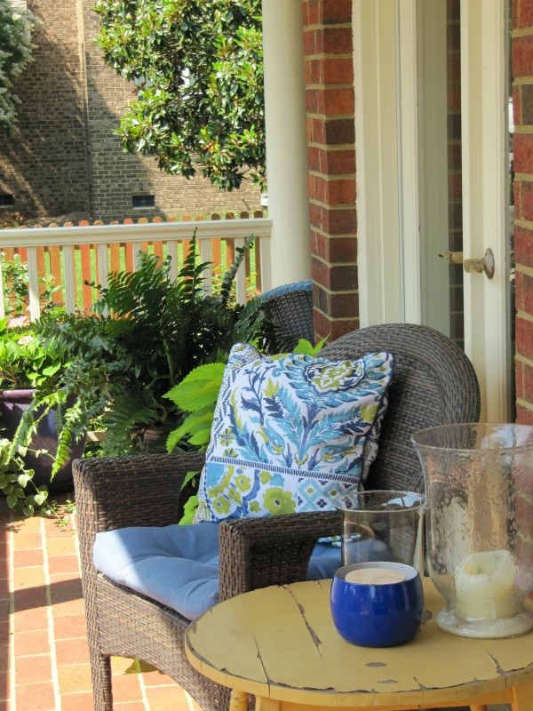 Friday Favorites Kitchen Sanctuary, Betsey’s Life, Shutter Bean, Camille Styles and More