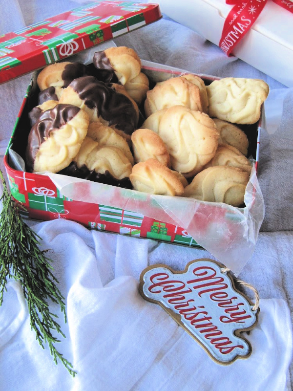 Chocolate Dipped Viennese Whirl Cookies