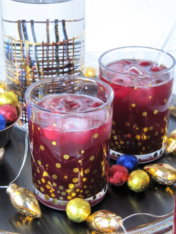 Happy New Year Cranberry Champagne Cocktail