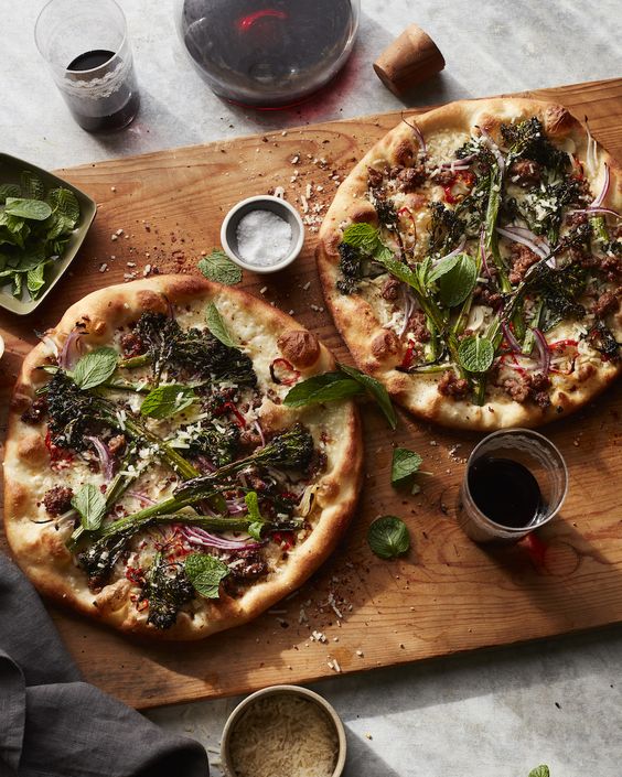 Friday Favorites from What’s Gabby Cooking, Eats Well with Others, Once Upon a Chef and More