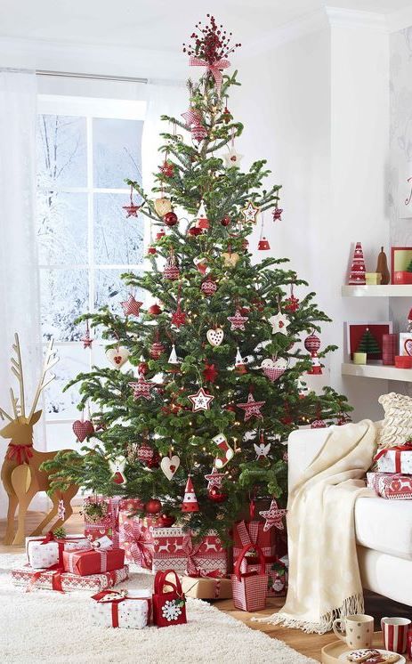 Deck the Halls Scandinavian Style