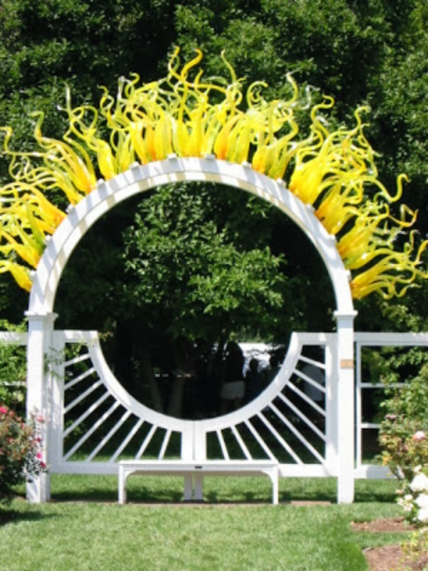 9 Ways to Savor The Waning Days of Summer