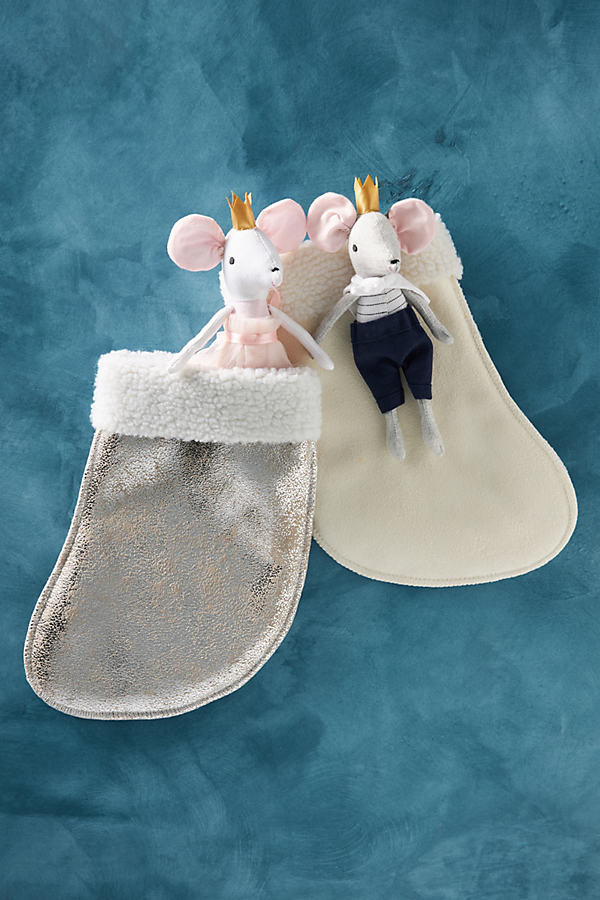 Stuffed mouse with a crown