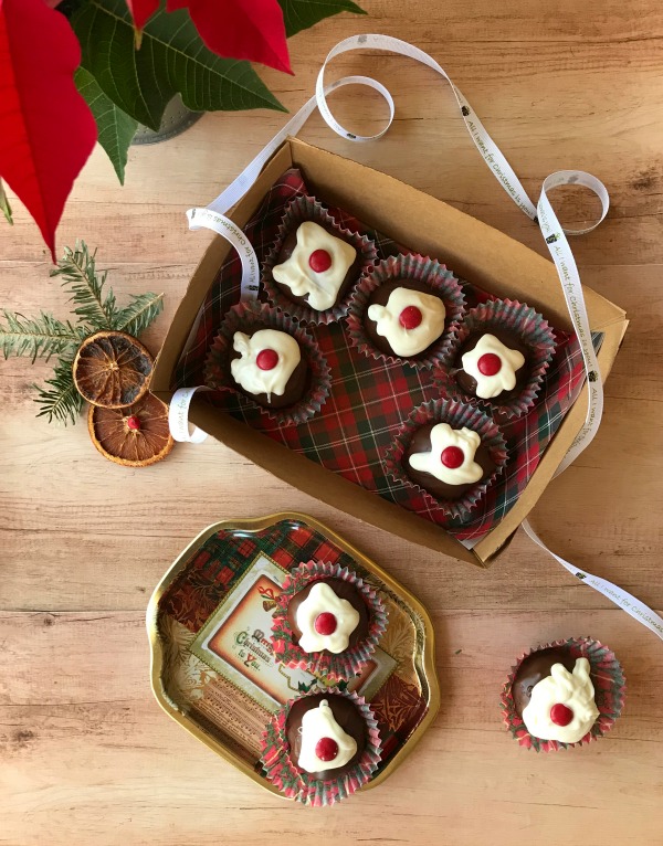 Christmas pudding brownie bites