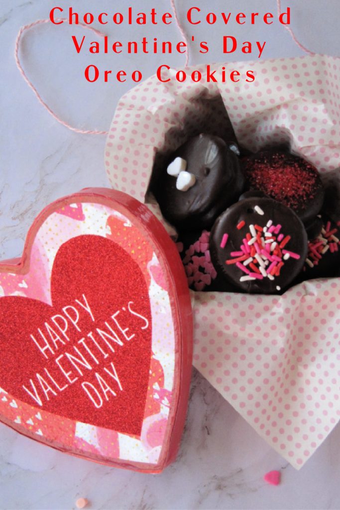 Valentines Day Chocolate Covered Oreos 