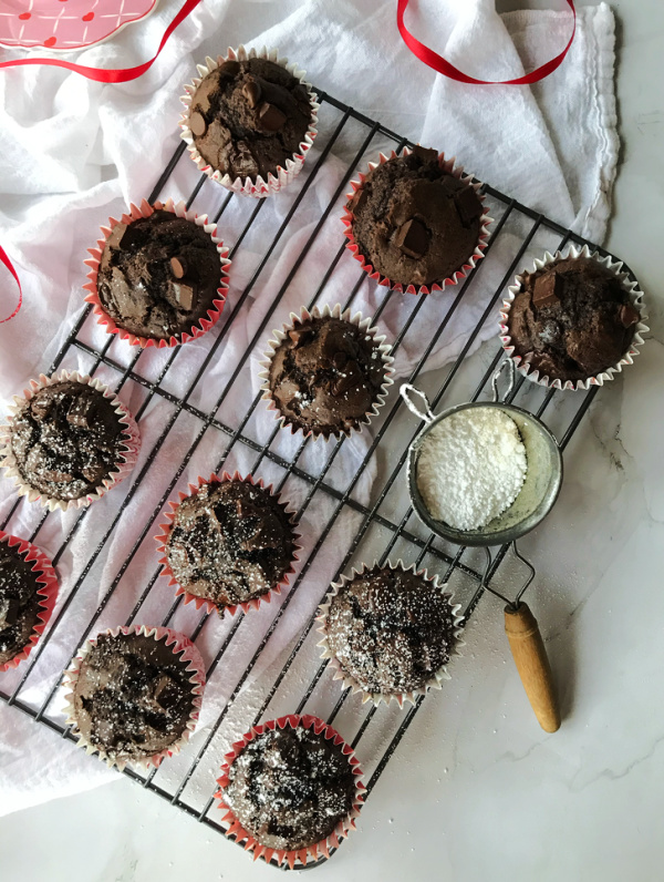 chocolate muffins with powdered sugar