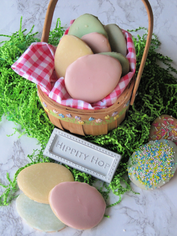 pastel easter cookies