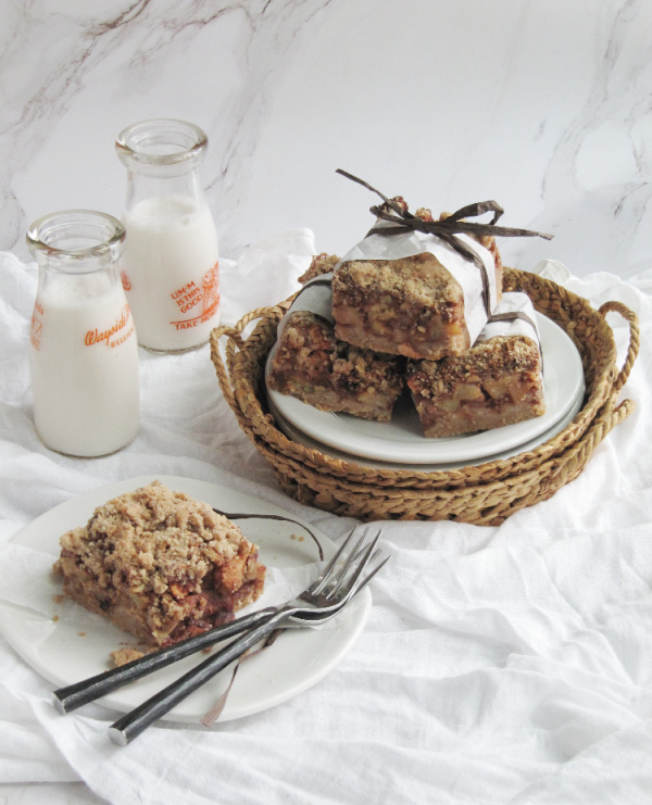apple crumble bars