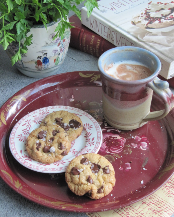 Friday Favorites from The Suburban Soapbox, Inside the Rustic Kitchen, Lemon Sugar and More
