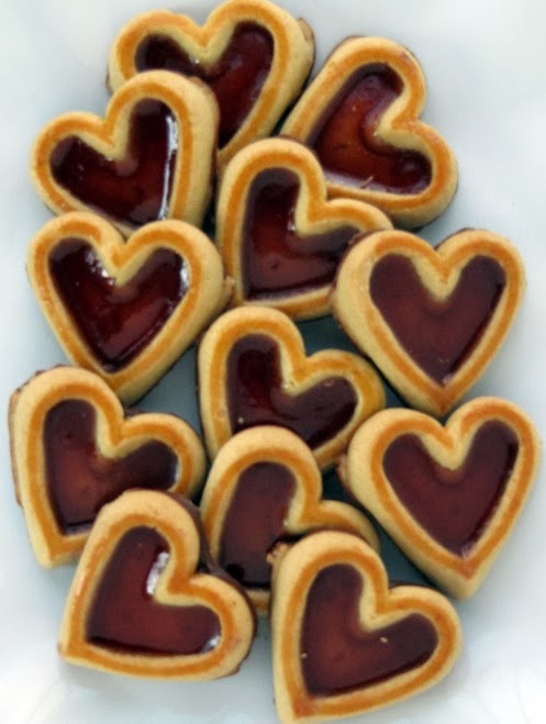 valentine heart shaped cookies with jelly centers