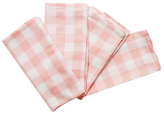 pink and white gingham napkins