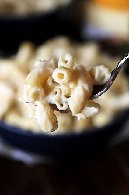 Friday Favorites Stovetop smoked Gouda Macaroni and cheese