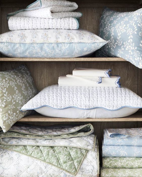 Julia Berolzheimer bedding