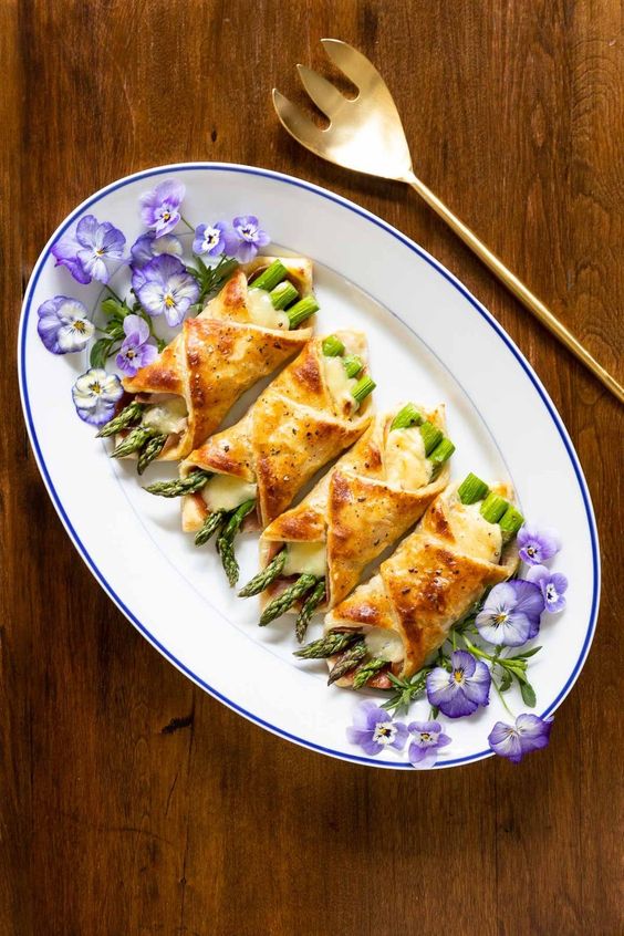  Honey-Glazed Asparagus Prosciutto Puff Pastry Wraps