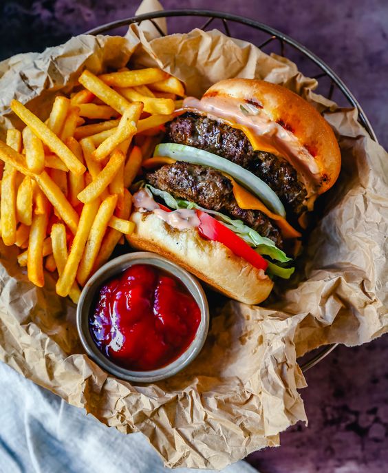 friday favorites classic cheeseburger