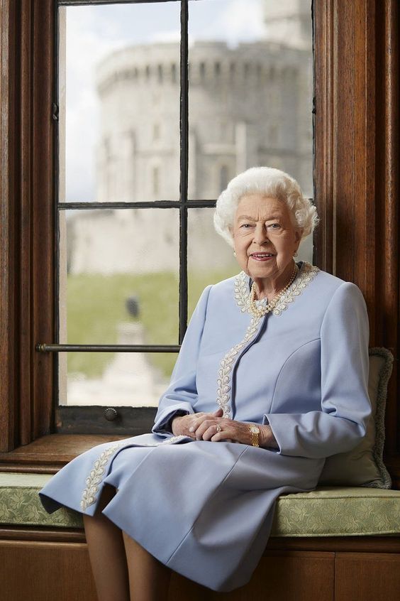 Queen Elizabeth Portrait taken by RANALD MACKECHNI