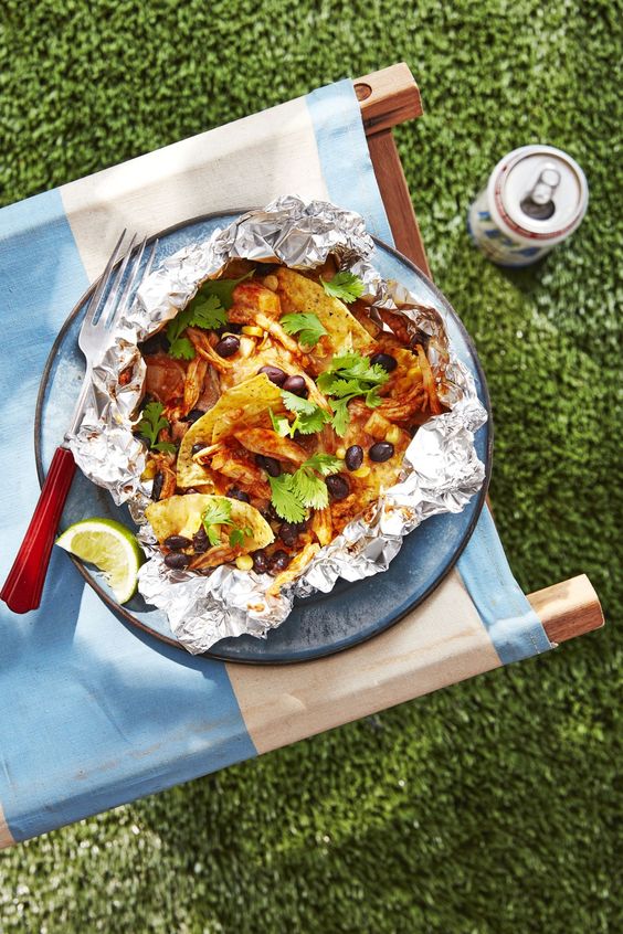 friday favorites Chicken and Black Bean Nachos