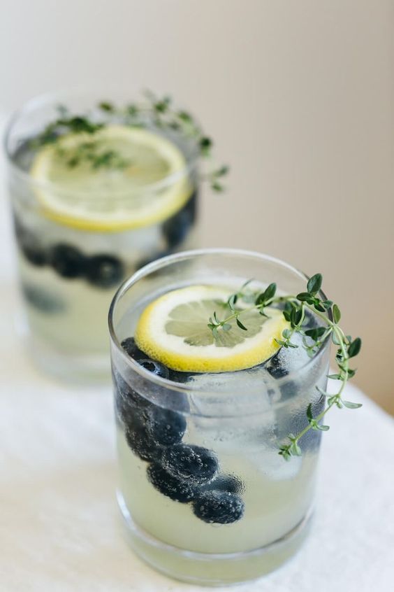 LIMONCELLO PROSECCO WITH BLUEBERRIES AND THYME