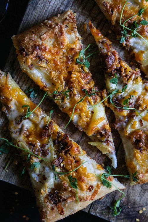 friday favorites 499 apple cheddar pizza