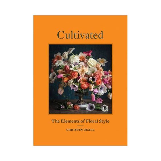 Bookcover of Cultivated orange with a large flower arrangement