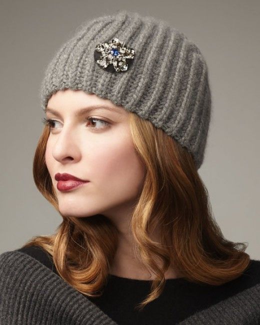 weekend meanderings brooch on a grey hat