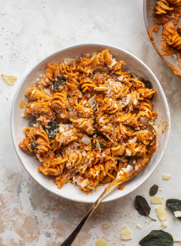 pumpkin-vodka-pasta-