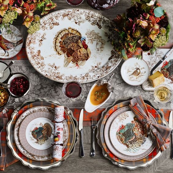 thanksgiving table