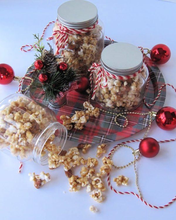 The Best Caramel Popcorn