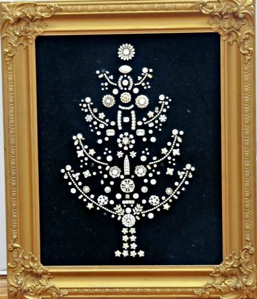 christmas tree made from vintage rhinestone jewelry