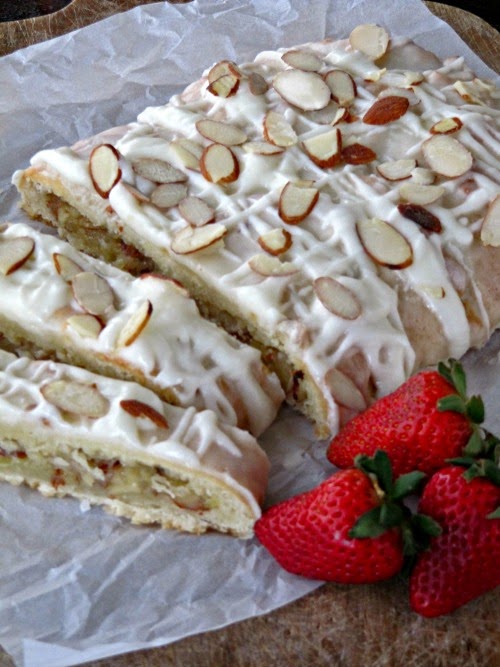 almond brais pastry.