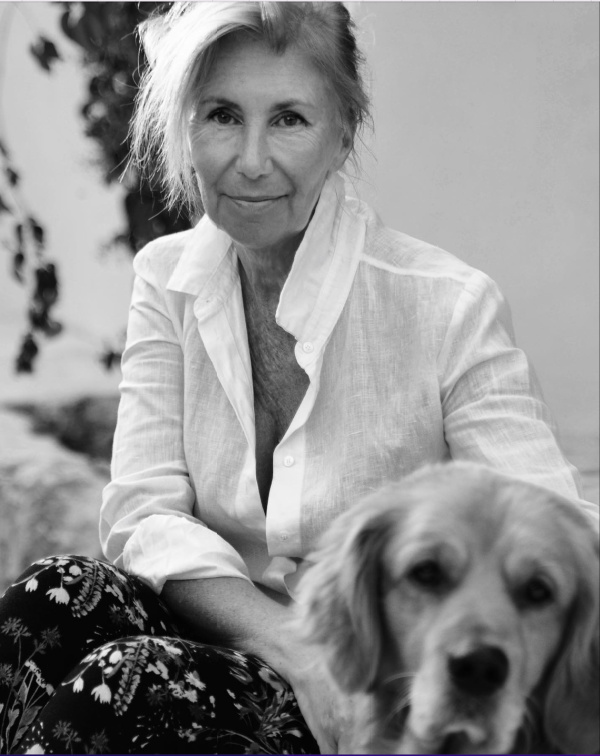 Sharon Santoni My French Country Home with her dog. 
