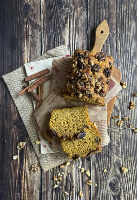 sourdough discard pumpkin bread.