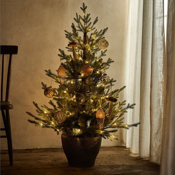Small Christmas tree decorated. 